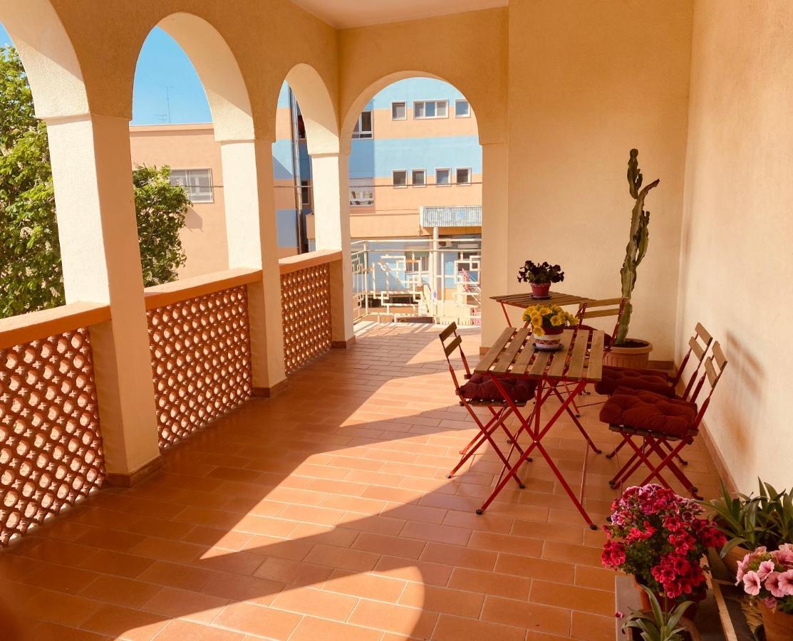 L'Ippocastano Appartamenti - B&B Кастеланета Екстериор снимка